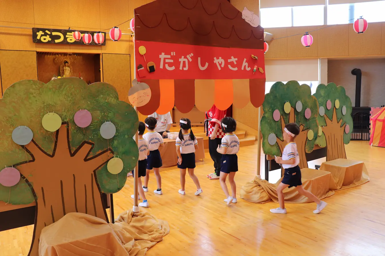夏祭りの様子