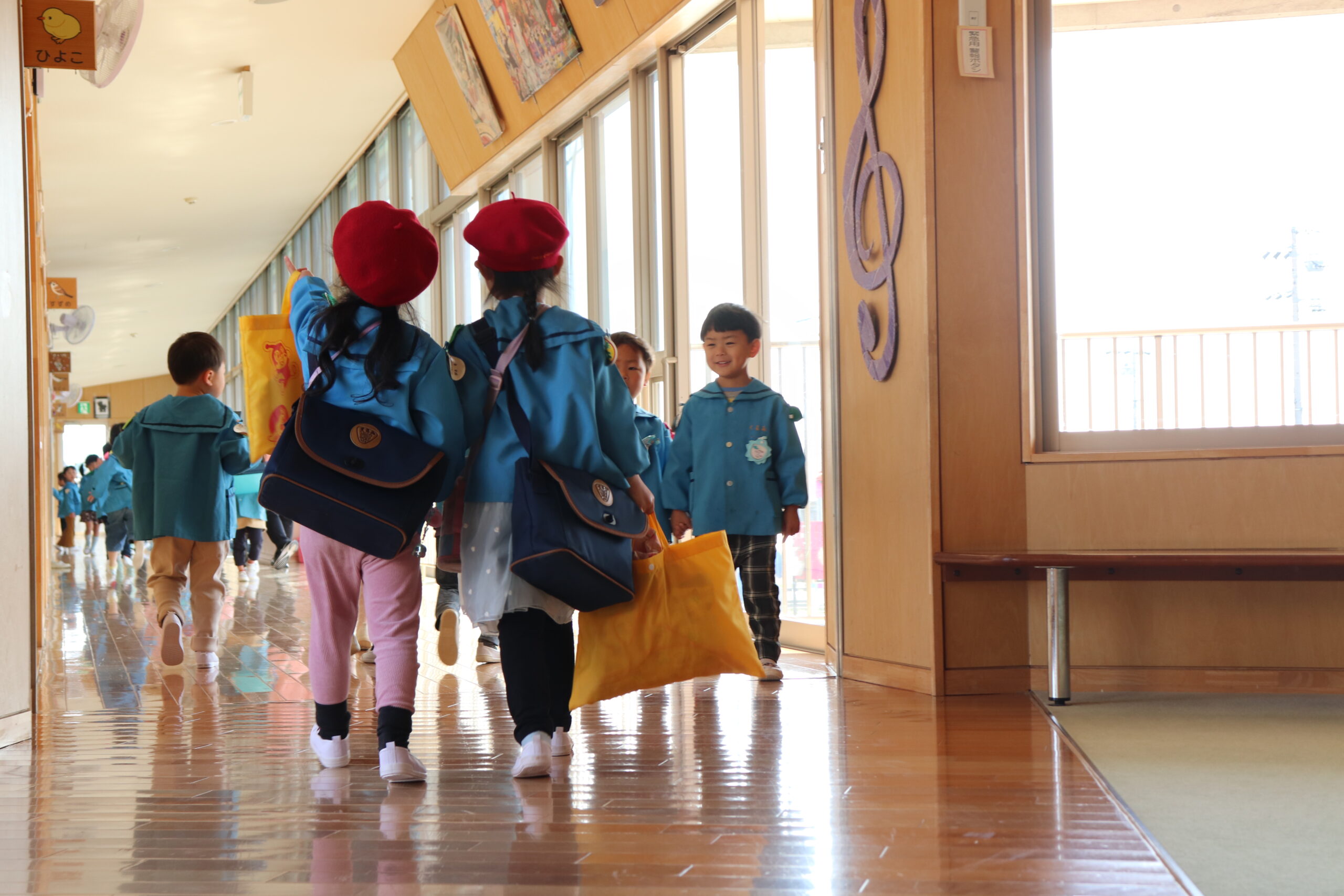 登園・自由あそび
